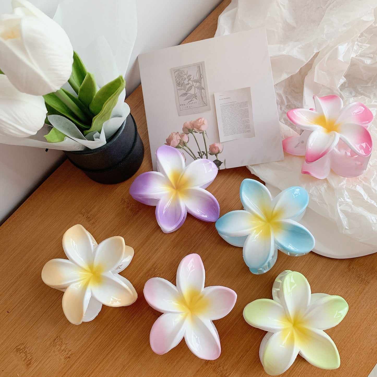 LOTUS HAIR CLIP