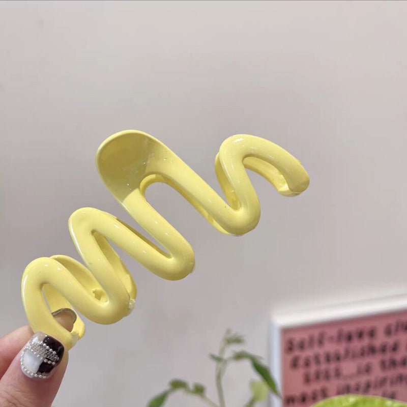 WAVY HAIR CLIP