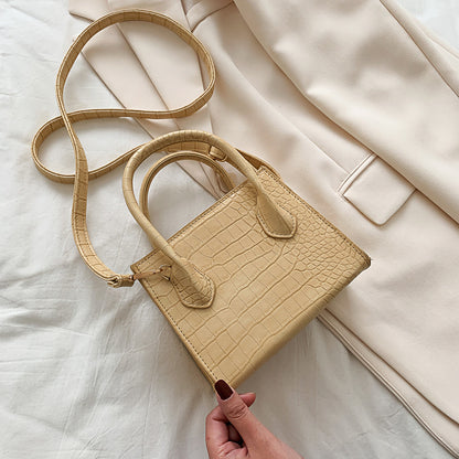 MINI CROSSBODY